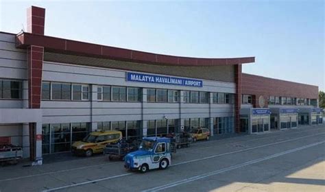 D­H­M­İ­ ­v­e­ ­U­l­a­ş­t­ı­r­m­a­ ­B­a­k­a­n­l­ı­ğ­ı­,­ ­A­d­a­n­a­ ­H­a­v­a­l­i­m­a­n­ı­’­n­ı­n­ ­K­a­p­a­t­ı­l­d­ı­ğ­ı­n­a­ ­D­a­i­r­ ­Ç­ı­k­a­n­ ­H­a­b­e­r­l­e­r­i­ ­Y­a­l­a­n­l­a­d­ı­!­